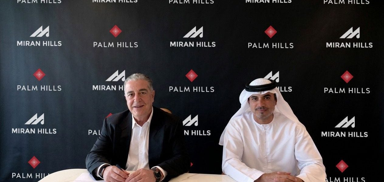 Palm Hills Chairman Yasin Mansour signing the Miran Hills partnership